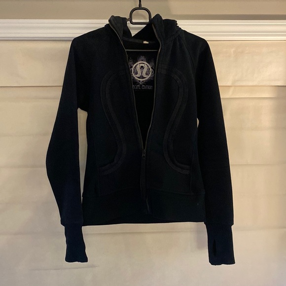 lululemon athletica Sweaters - Lulu Womens Black zip Up Hoodie